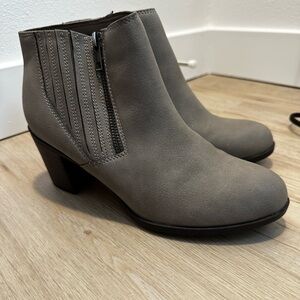 Women’s booties